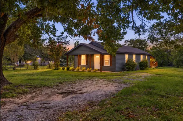 2615 N Rancho Lane, Ardmore, OK 73401