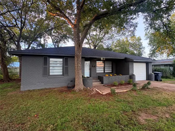 512 Maxwell Nw, Ardmore, OK 73401