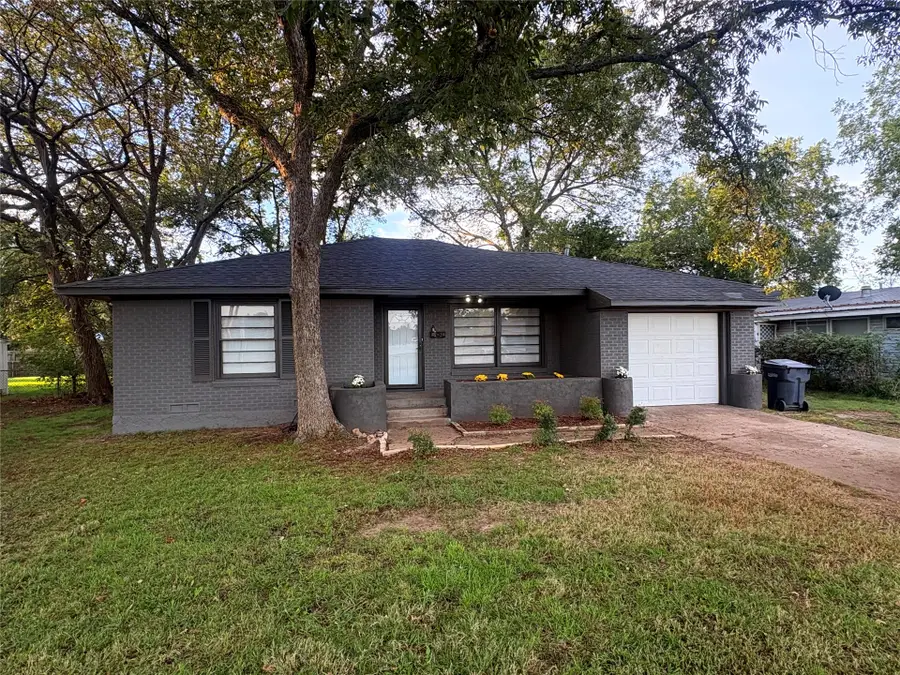 512 Maxwell Nw, Ardmore, OK 73401 - #2
