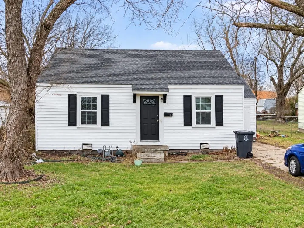 30 S 72nd Avenue E, Tulsa, OK 74112 - #1