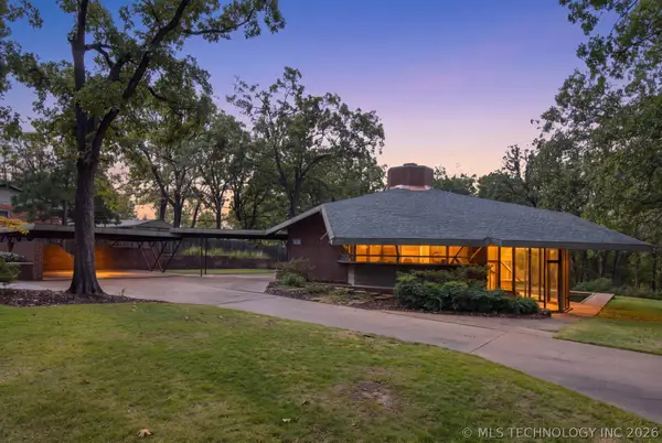 3411 Wildwood Court, Bartlesville, OK 74006