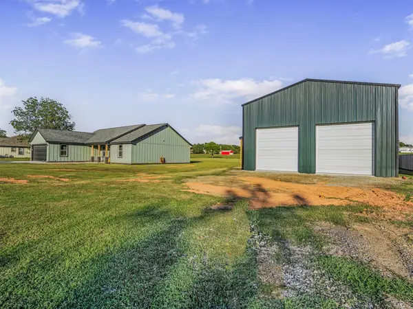 2939 S 426 Road, Pryor, OK 74361