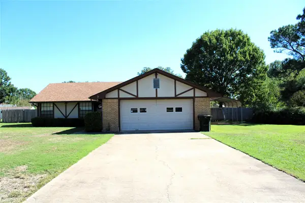 201 Sandpiper Circle, Durant, OK 74701