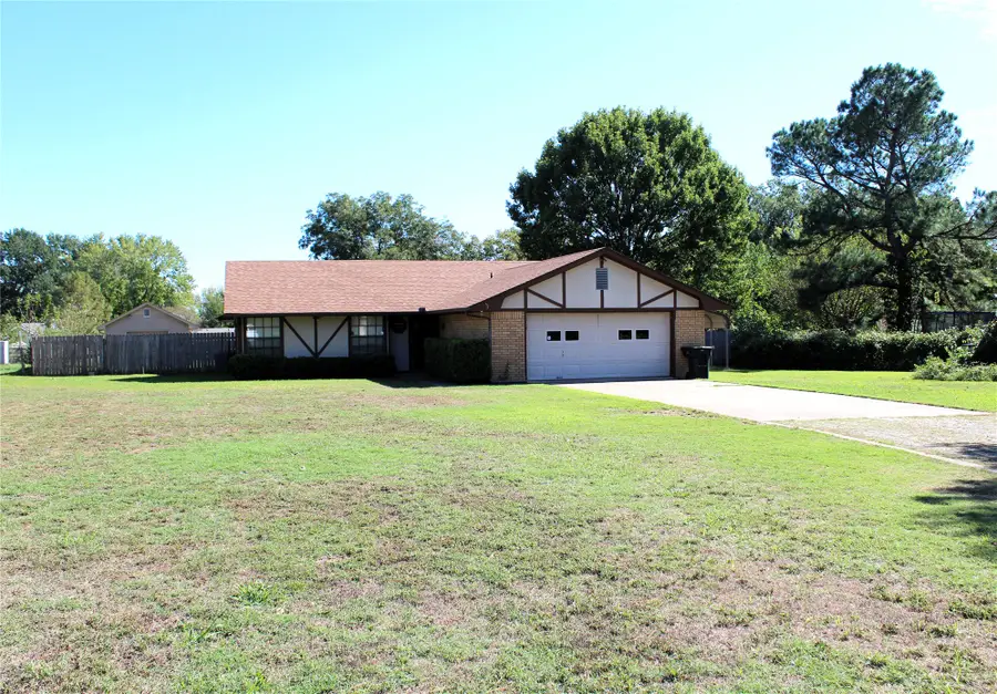 201 Sandpiper Circle, Durant, OK 74701 - #3