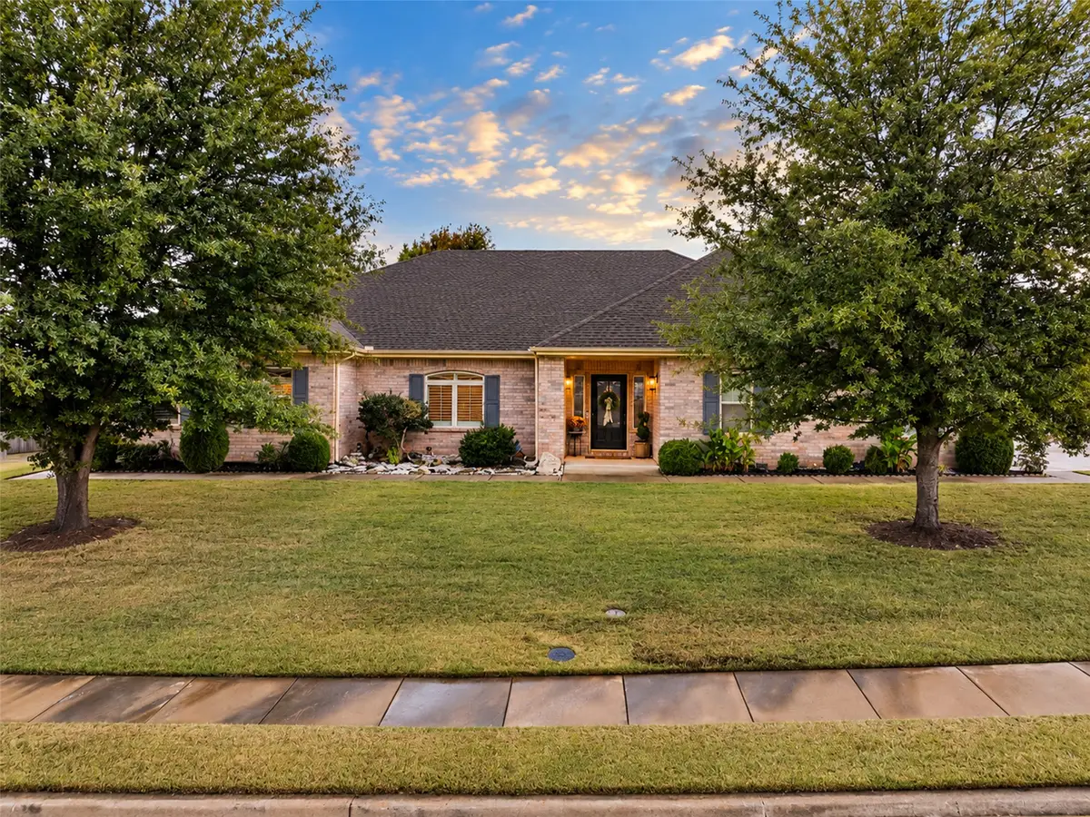2817 Roanoke Ridge Road, Bartlesville, OK 74006 - #1