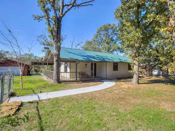 293 Kiamichi Road, Eufaula, OK 74432