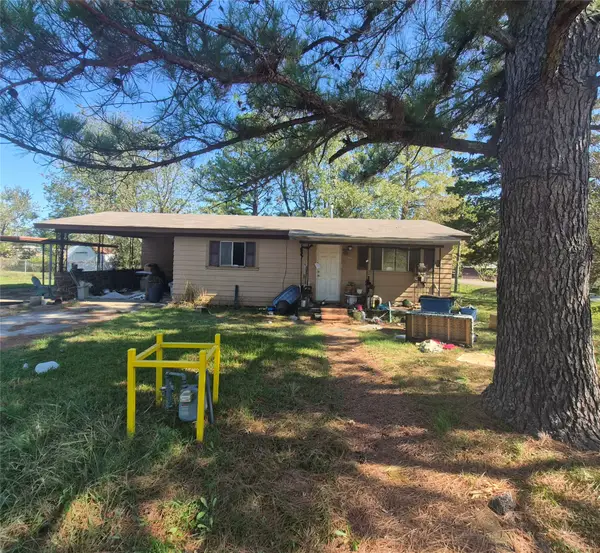 180 SW 6th Street, Krebs, OK 74554