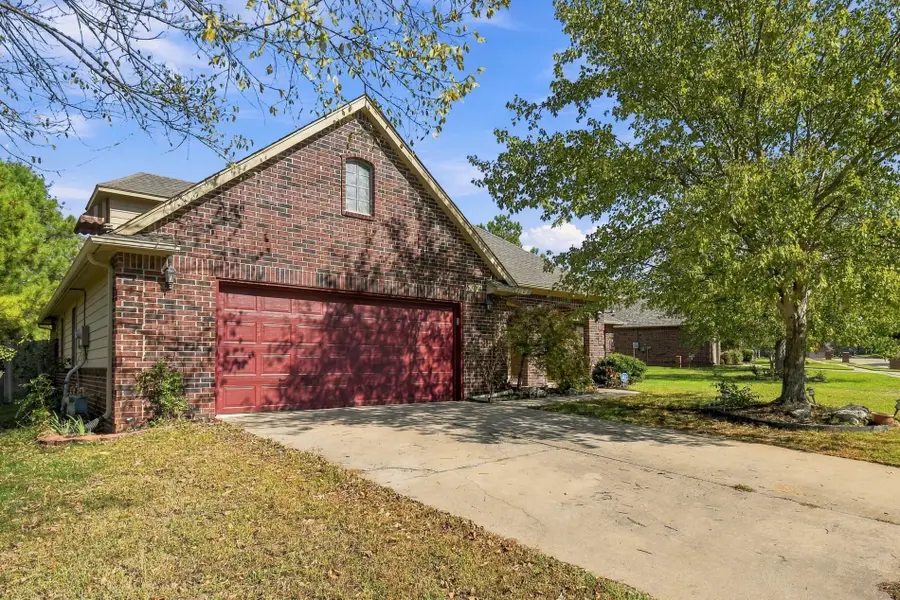 6304 E Galveston Street, Broken Arrow, OK 74014 - #2