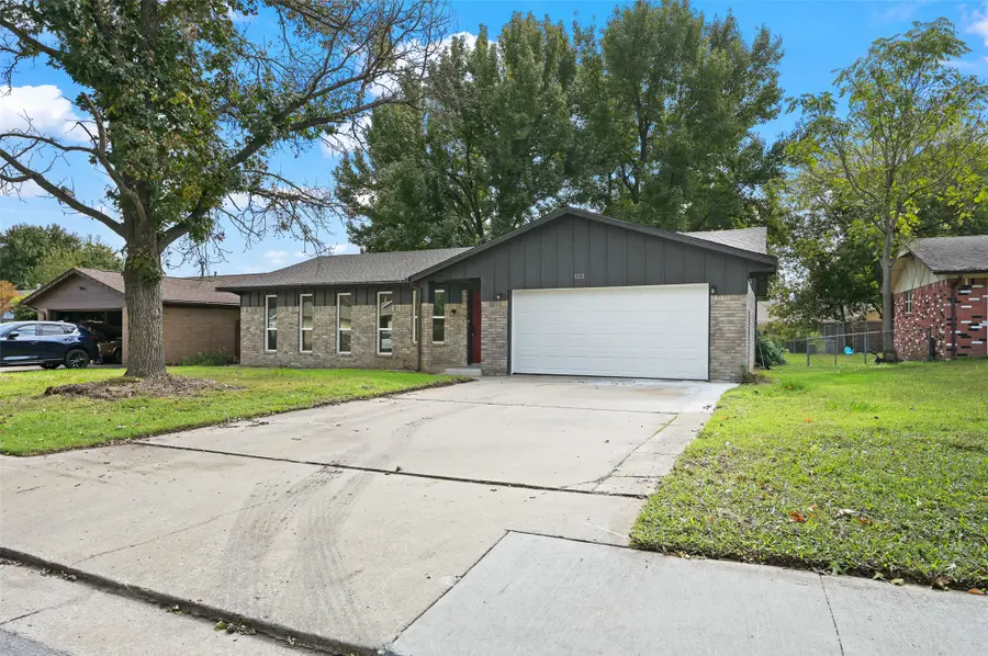 123 W Kent Street, Broken Arrow, OK 74012 - #2