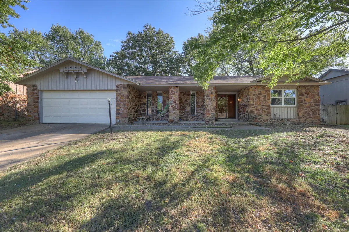 713 S 31 Street S, Broken Arrow, OK 74014 - #1