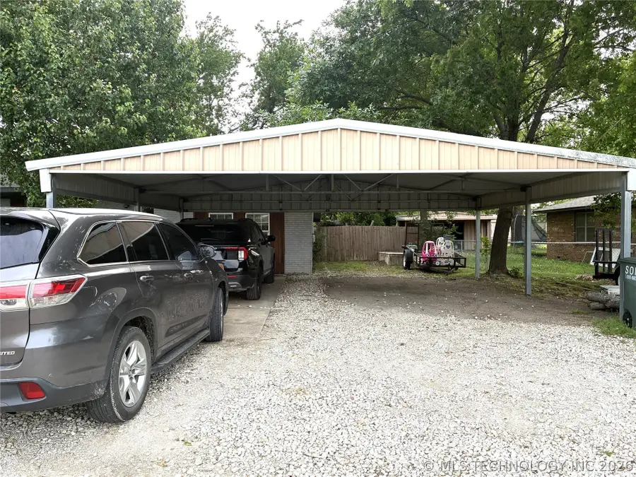 803 N Marshall Street, Kingston, OK 73439 - #2