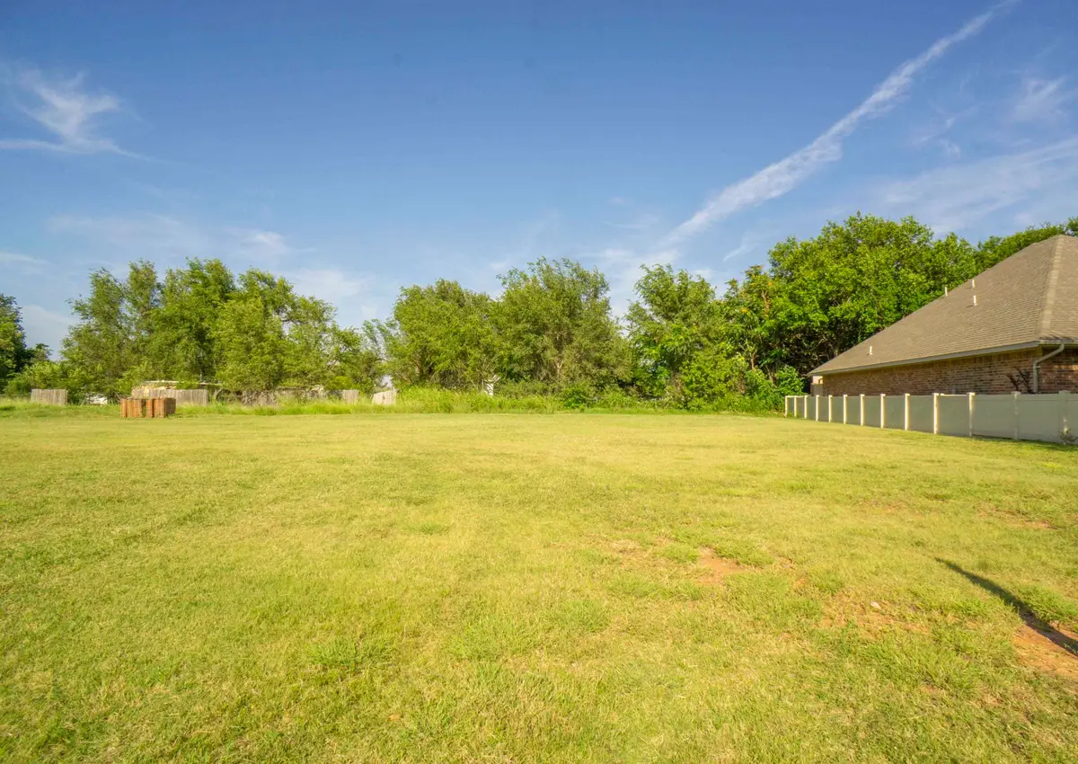 13 Brookhaven, Woodward, OK 73801 - #1