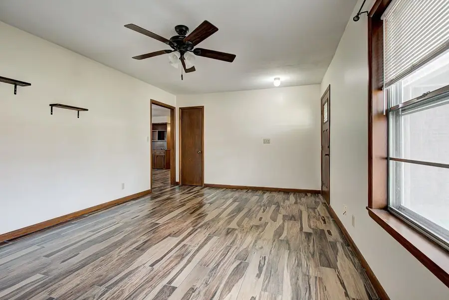 2835 W Elm Ave, Enid, OK 73703 - Image #3