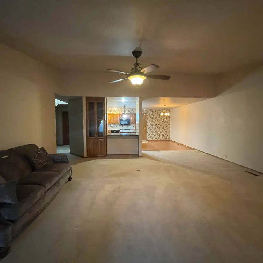 3518 Whippoorwill Ln, Enid, OK 73703 - Image #3