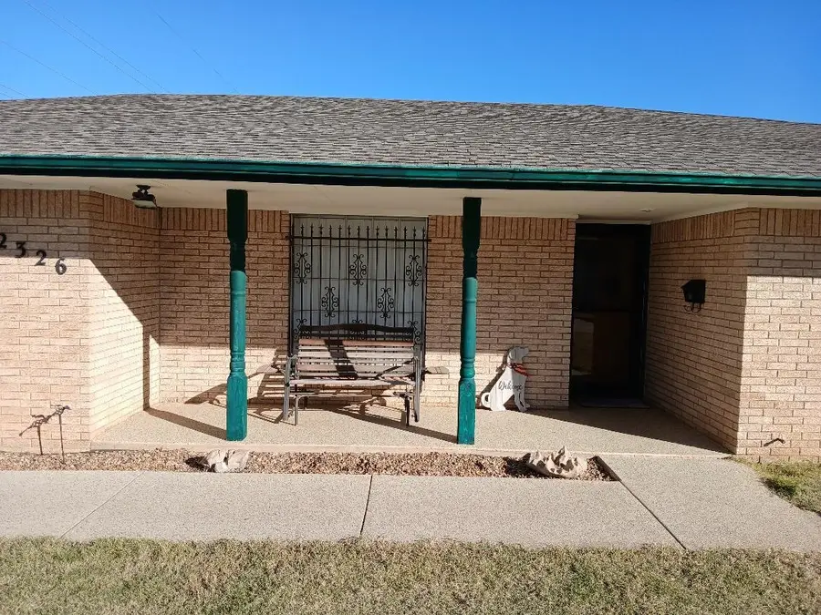 2326 Sioux, Enid, OK 73703 - Image #2