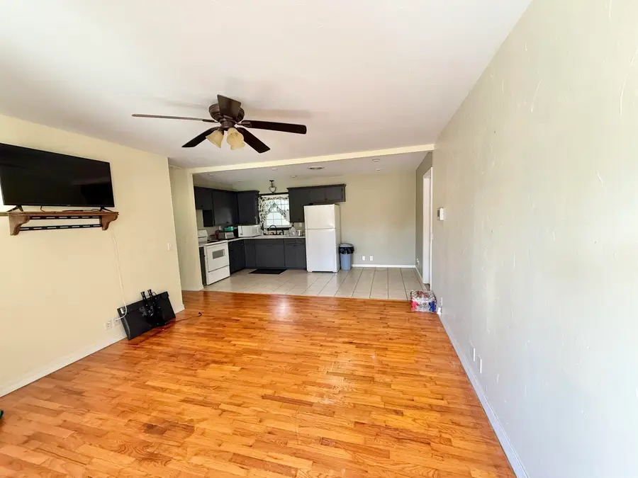 1813 21st St, Woodward, OK 73801-4253 - Image #3