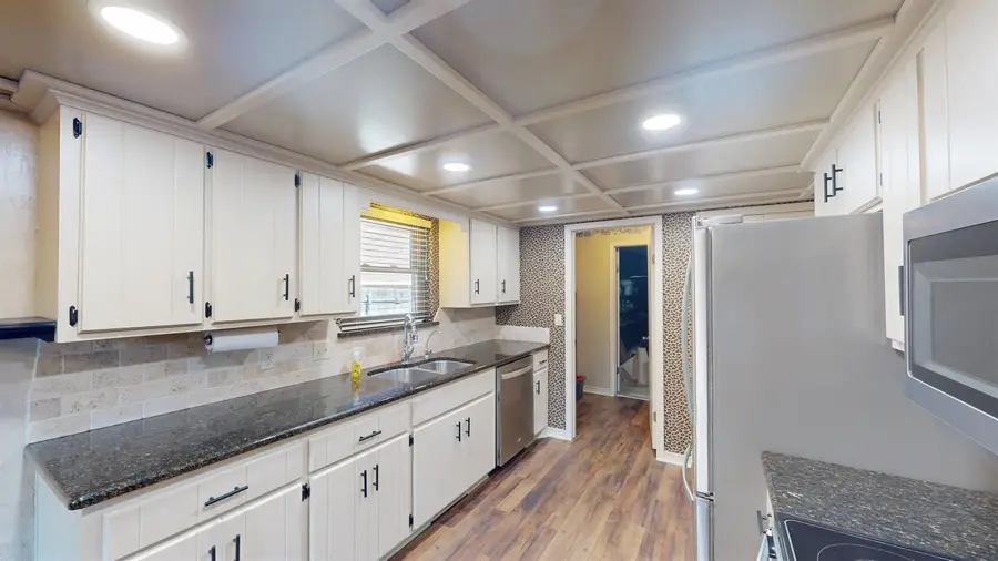 3219 Blue Sage Dr, Woodward, OK 73801 - Image #2