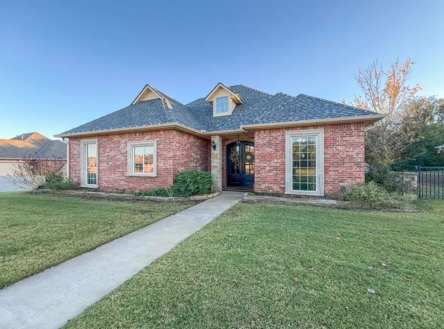 4615 Mt Vernon, Enid, OK 73703 - Image #2