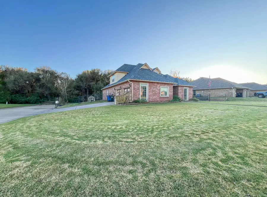 4615 Mt Vernon, Enid, OK 73703 - Image #3