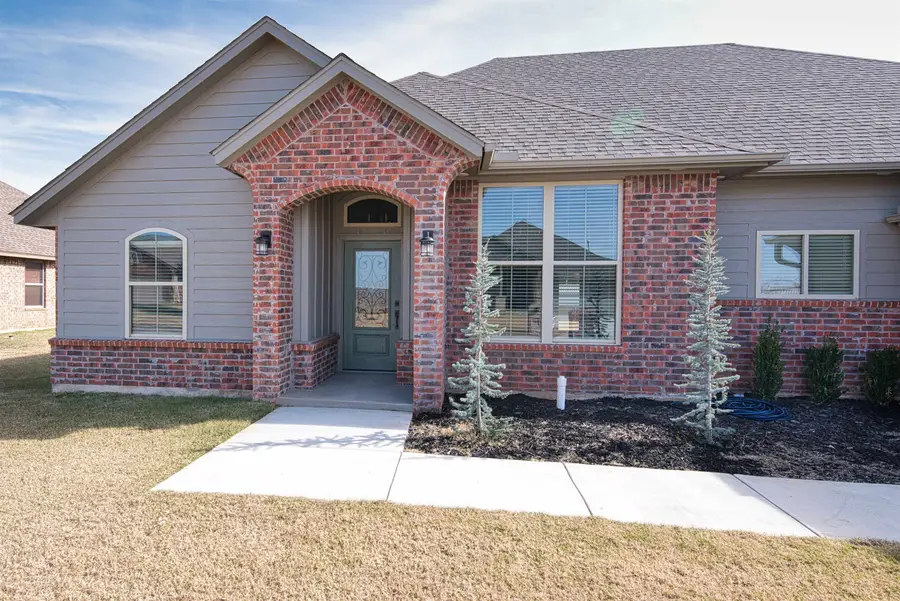 1408 N Oak, Seiling, OK 73663 - Image #2