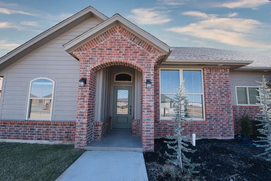 1408 N Oak, Seiling, OK 73663 - Image #3