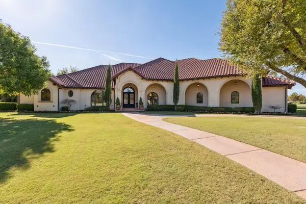 3 Pebble Dr., Enid, OK 73703