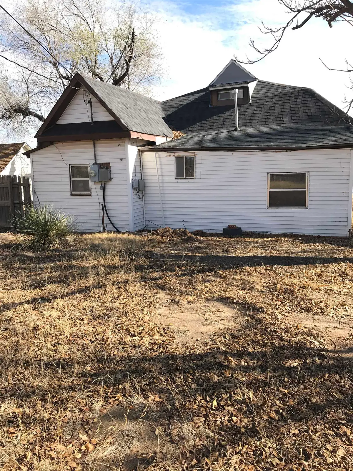 1023 Lawson Avenue, Beaver, OK 73932 - Image #1