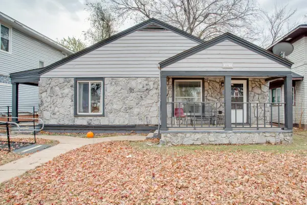 1017 W Cherokee Ave, Enid, OK 73703