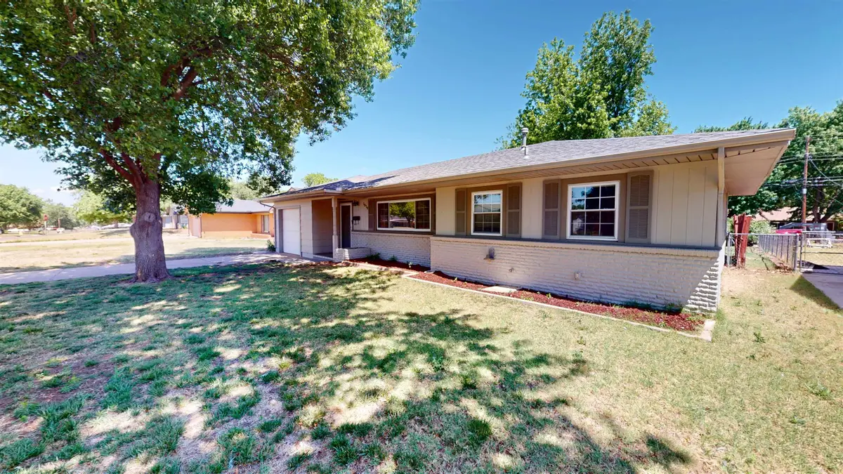 1910 20th, Woodward, OK 73801 - #1