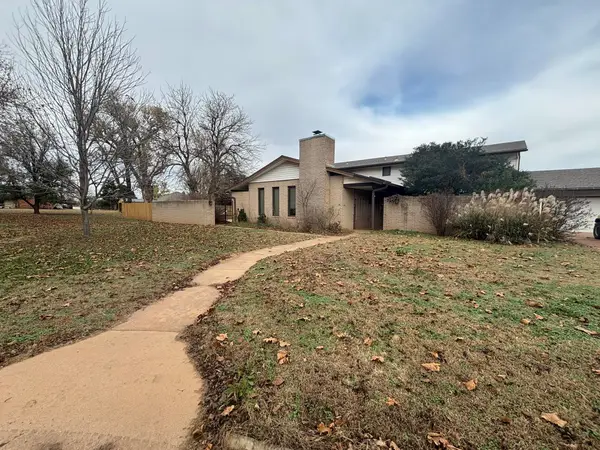 725 Morningside PL, Enid, OK 73701