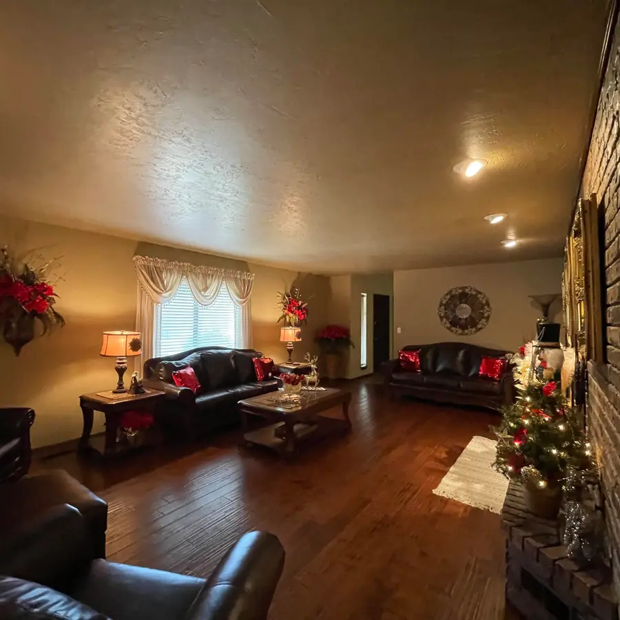 6225 N WheatRidge Rd, Enid, OK 73703 - Image #3