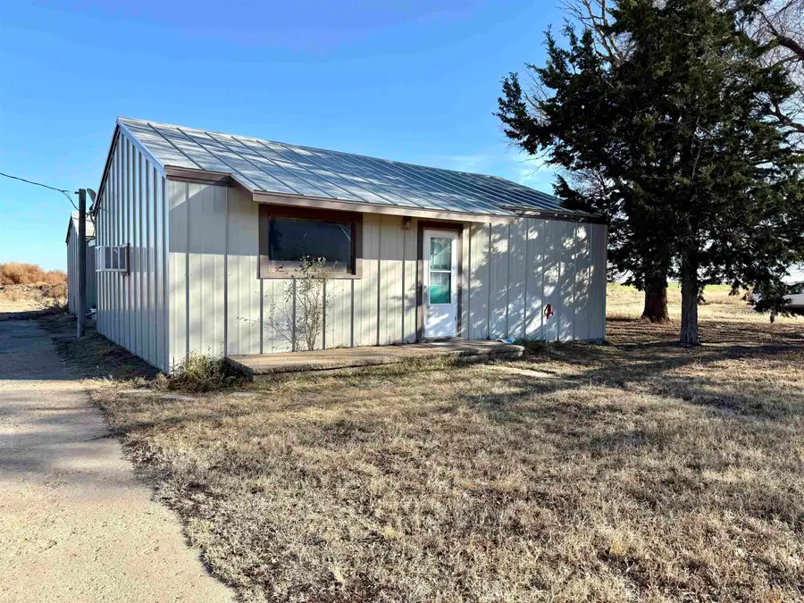 847 Mile 45 Rd, Hooker, OK 73945 - Image #2