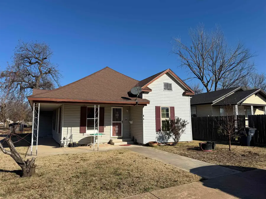 802 E Oklahoma, Enid, OK 73701 - Image #2