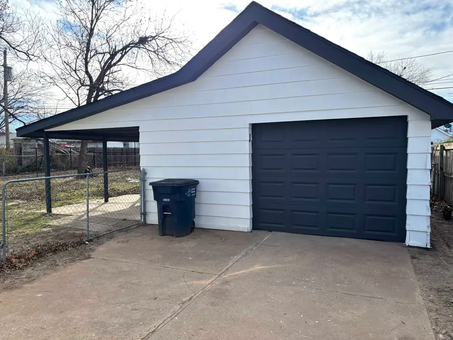 1709 E Cypress, Enid, OK 73701 - Image #2
