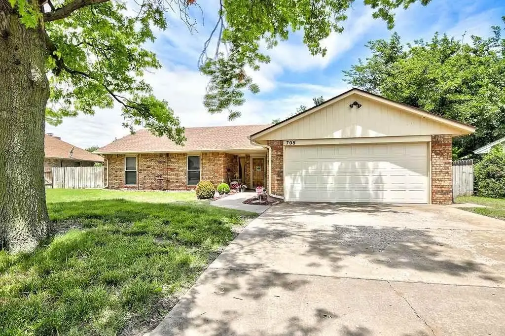 708 Canary, Enid, OK 73703 - Image #1