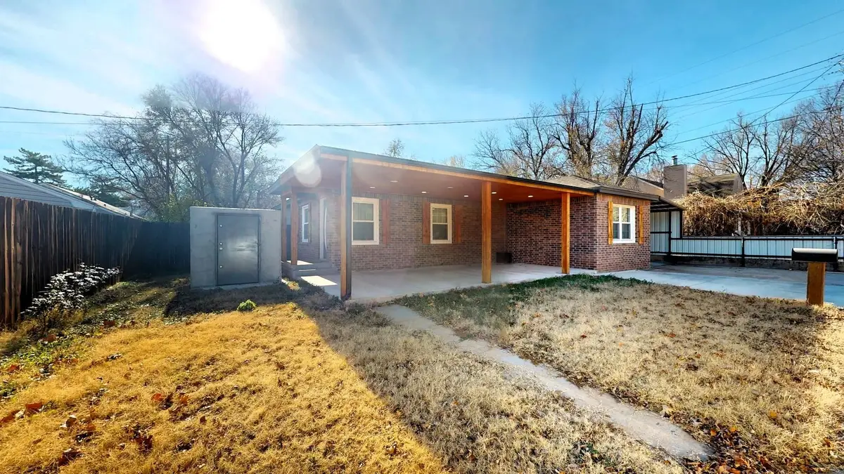 1509 Oak Ave, Woodward, OK 73801 - Image #1