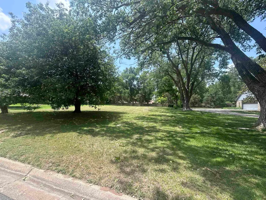 1510 Oakhill Cir, Enid, OK 73703 - Image #3