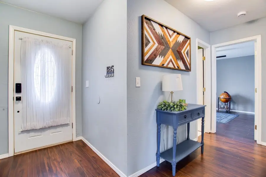 3005 Hillcrest Dr, Enid, OK 73701 - Image #2