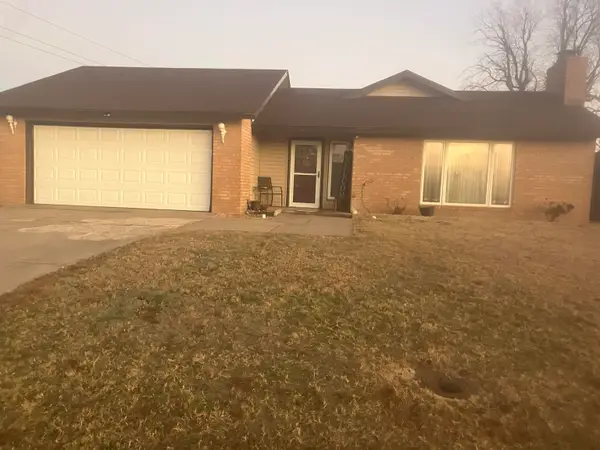 4410 Oakcrest Ave, Enid, OK 73703