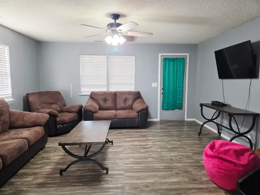 201 E 2nd, Lahoma, OK 73754 - Image #2