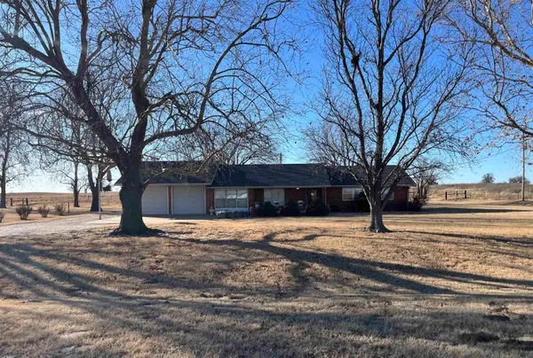 16816 S Stabe, Ames, OK 73718