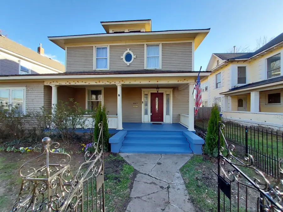 1107 W Cherokee Ave, Enid, OK 73701 - #3