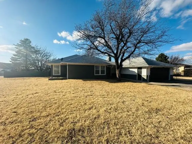619 S Locust, Shattuck, OK 73858 - #2