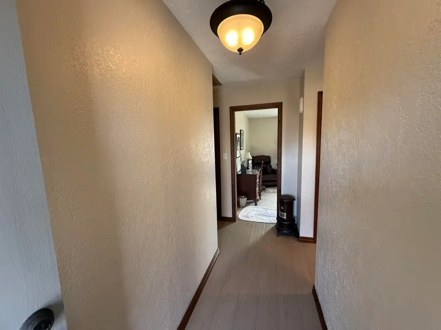 1109 Cedar Pl, Woodward, OK 73801-5703 - Image #3