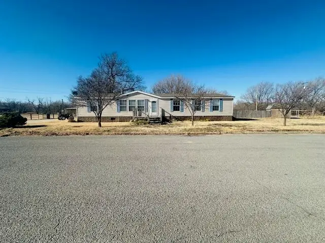 307 S Walnut St, Shattuck, OK 73858 - #1