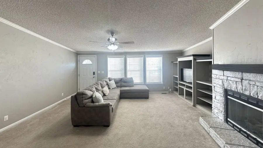 307 S Walnut St, Shattuck, OK 73858 - #3