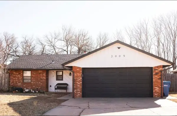 3009 Hillcrest Dr., Enid, OK 73701