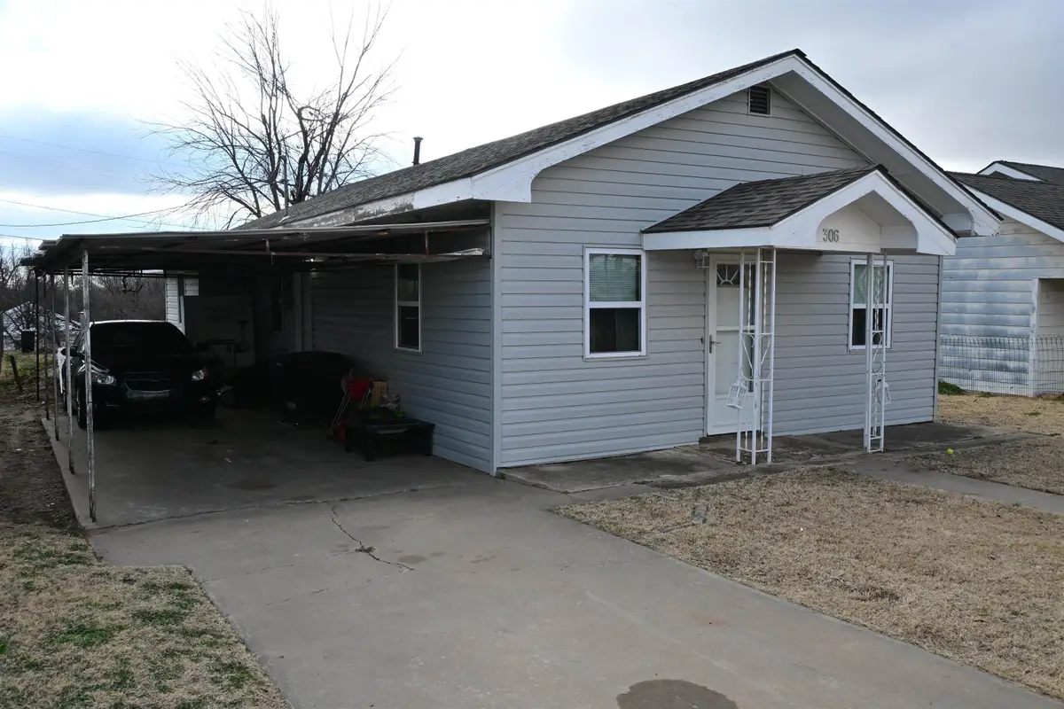 306 E Fifth ST, Vici, OK 73859 - #1