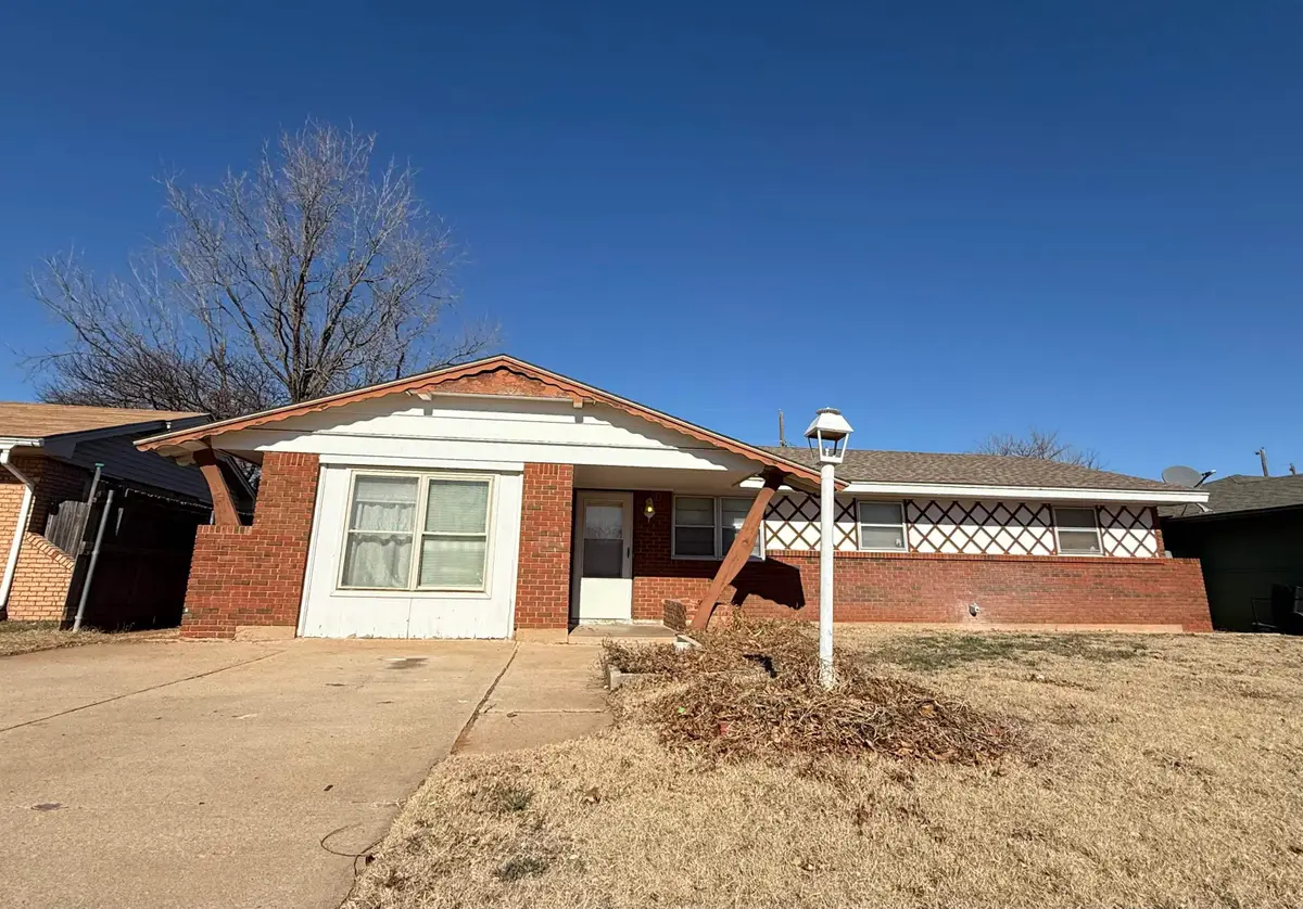 3410 Apache Dr, Woodward, OK 73801-1842 - Image #1