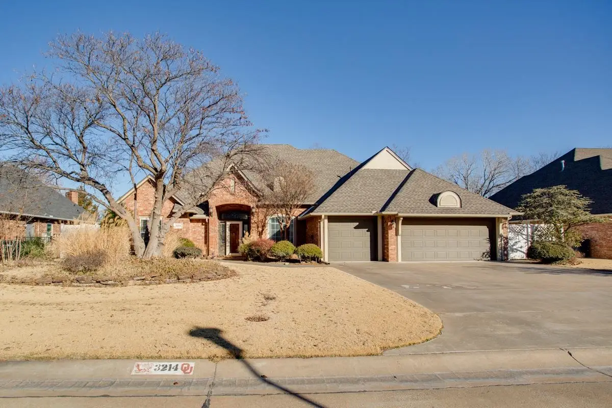 3214 Willow Lake Lane, Enid, OK 73703 - Image #1